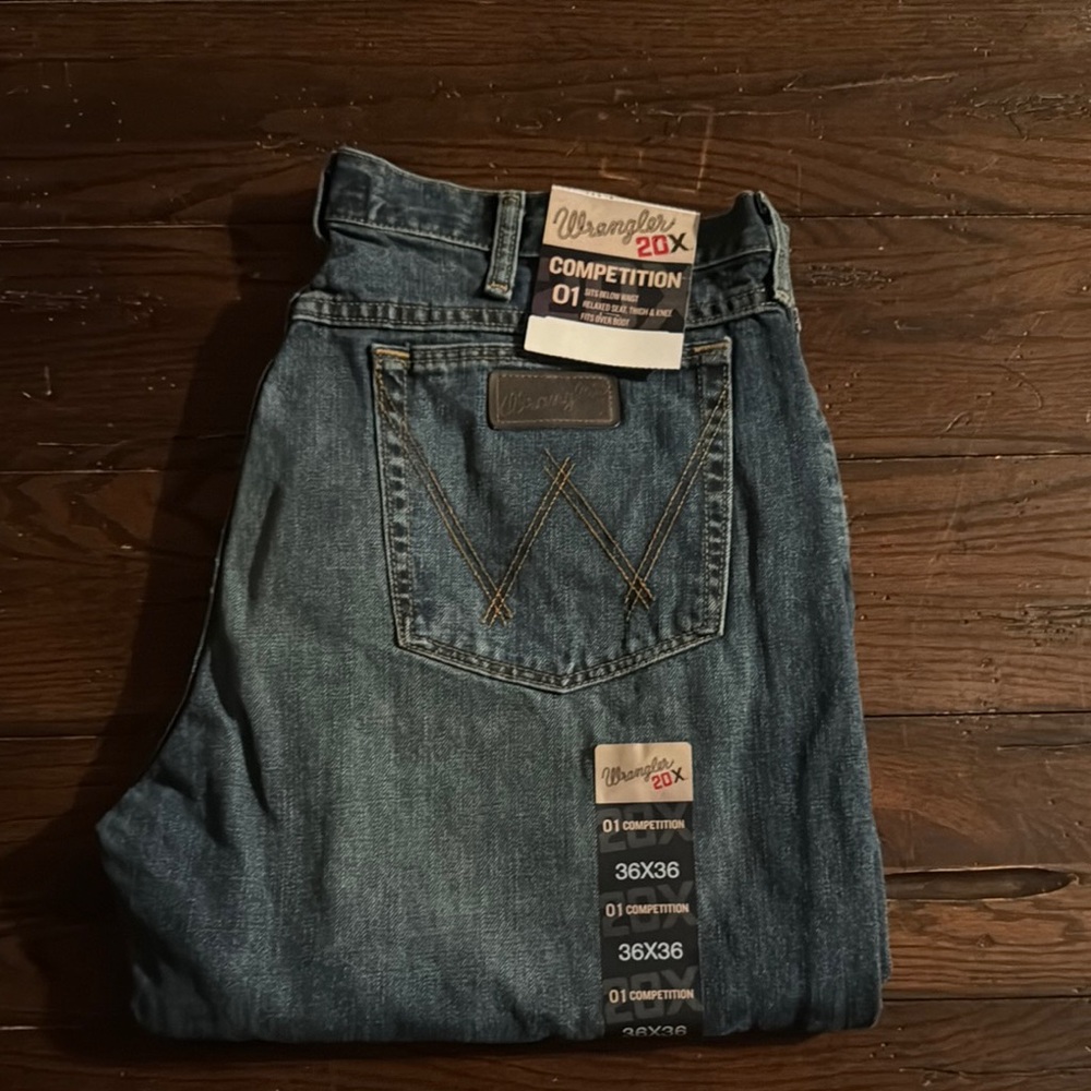 Wrangler Blue Relaxed Fit Jeans
